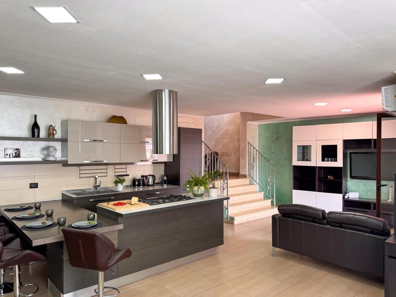 Kira House *