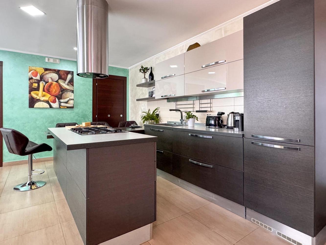 Kira House *